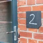 Zwei *