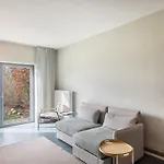 Zwei Apartment