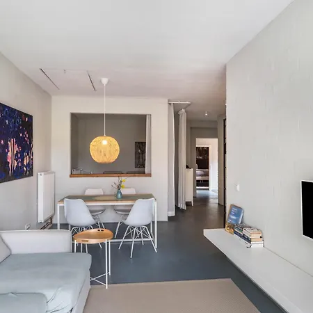 Zwei Apartment